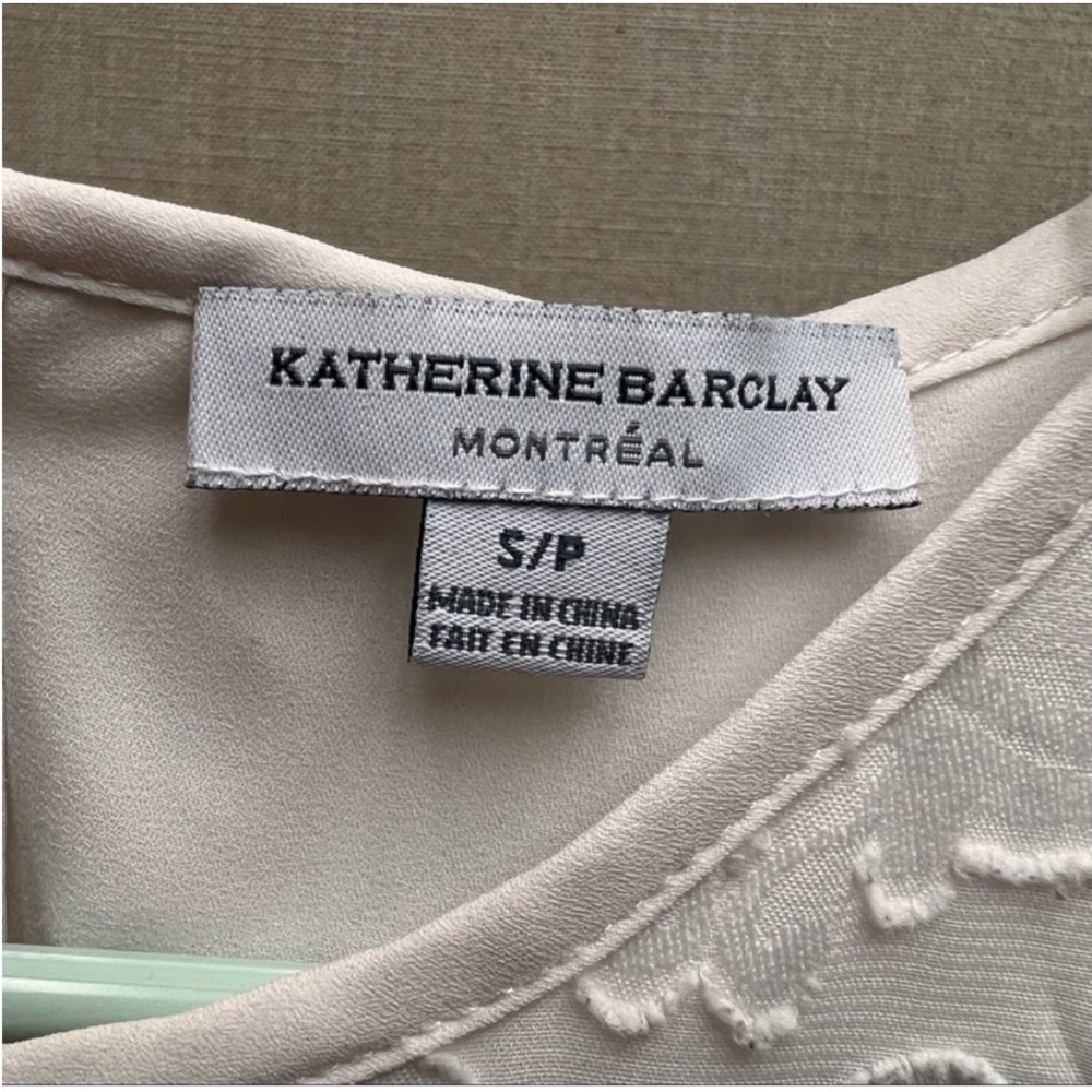 Katherine Barclay Sheer Lace Top Size S/P - Picture 4 of 5